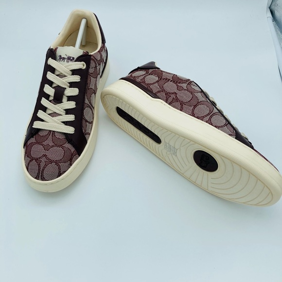 NWT COACH SIGNATURE CLIP LOW TOP SNEAKER WOMEN - Picture 8 of 14